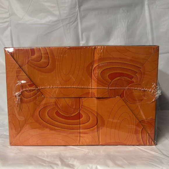 Space Jam A New Legacy Culture Fly Exclusive Collectors Box with Action Figure - Picture 7 of 7